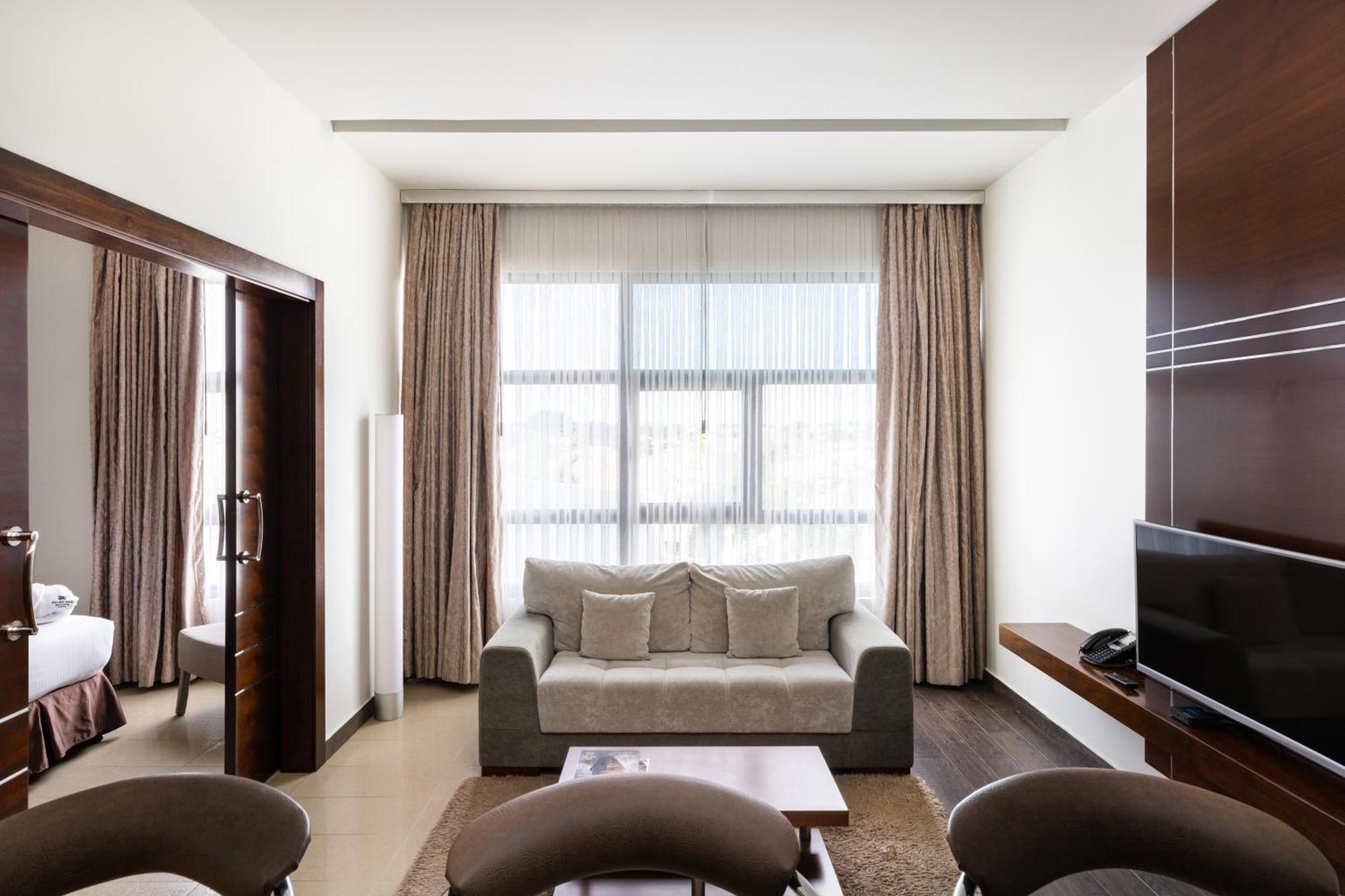 Palmeiras Suite Hotel Luanda Exterior photo