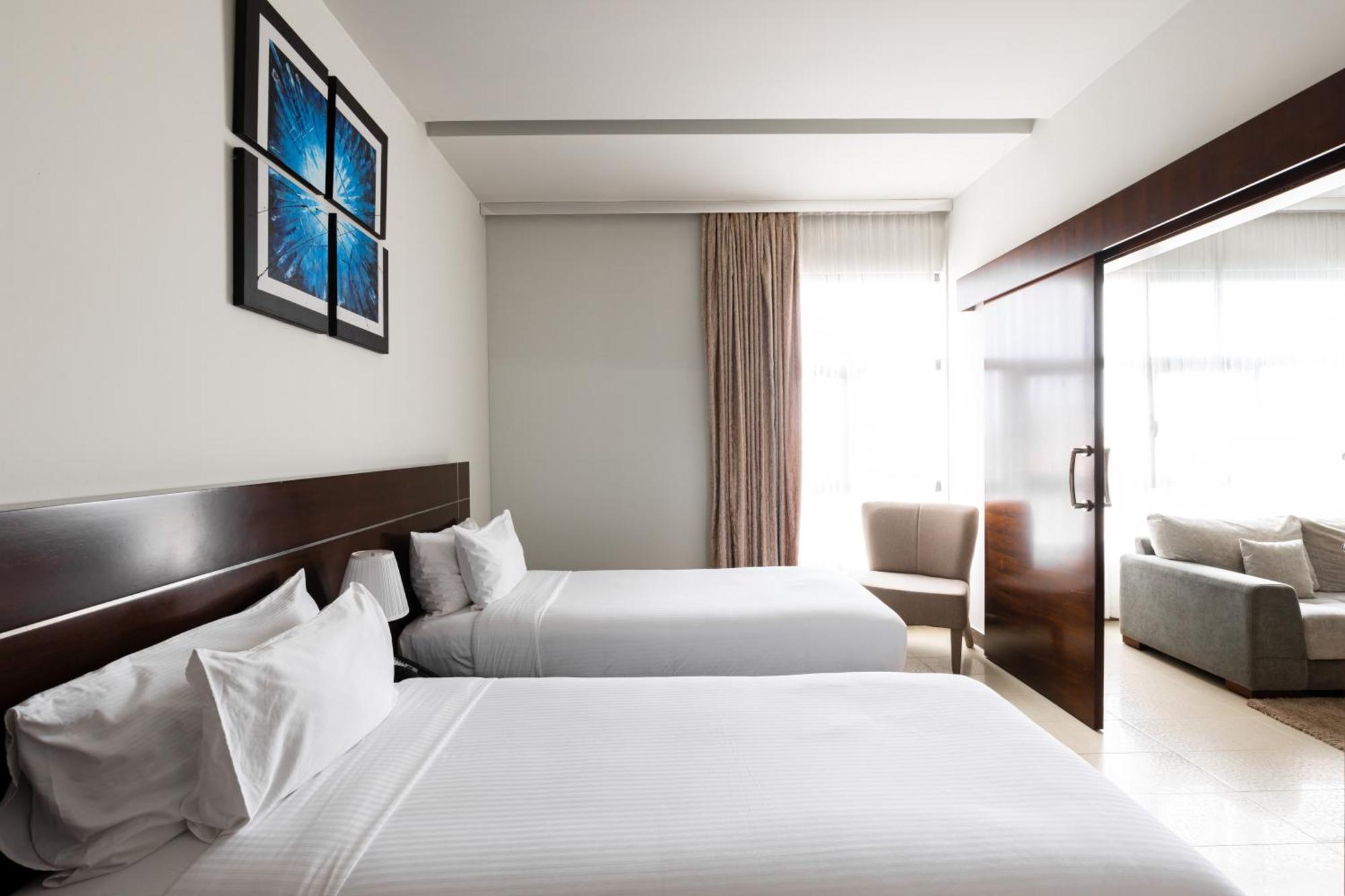 Palmeiras Suite Hotel Luanda Exterior photo